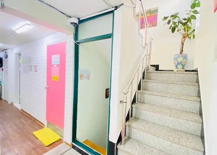 Aroha Guesthouse Seoul Station