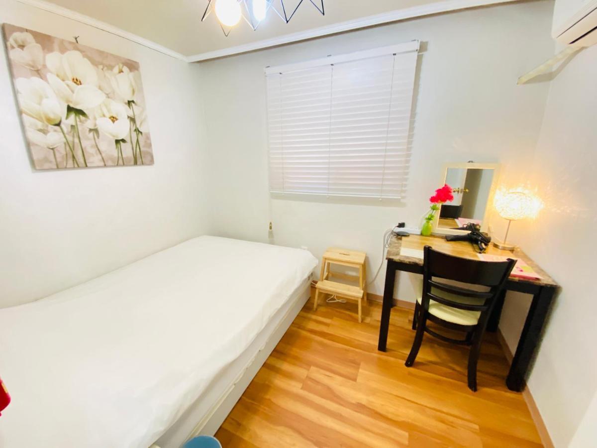 Aroha Guesthouse Seoul Station