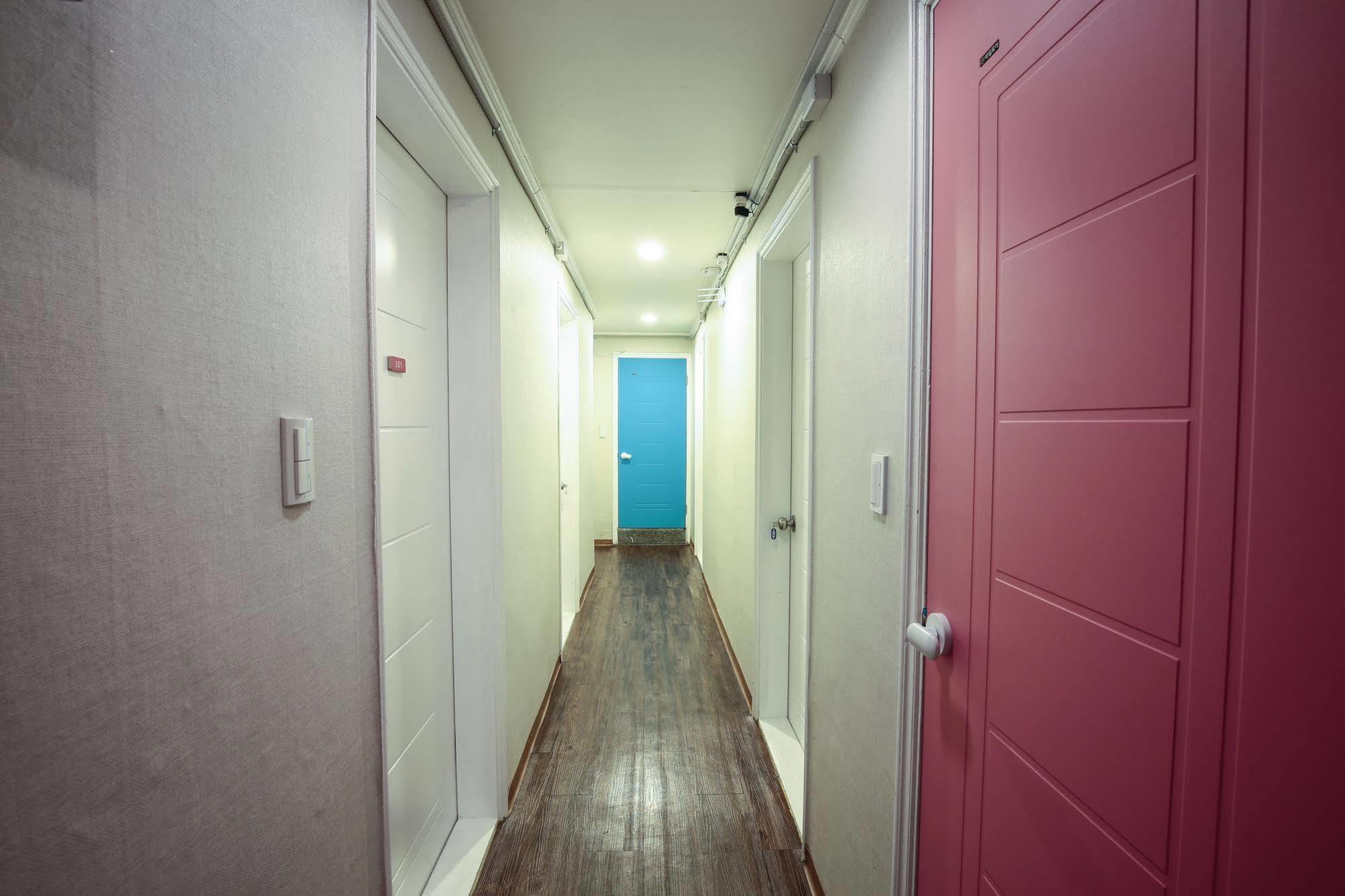 Aroha Guesthouse Seoul Station