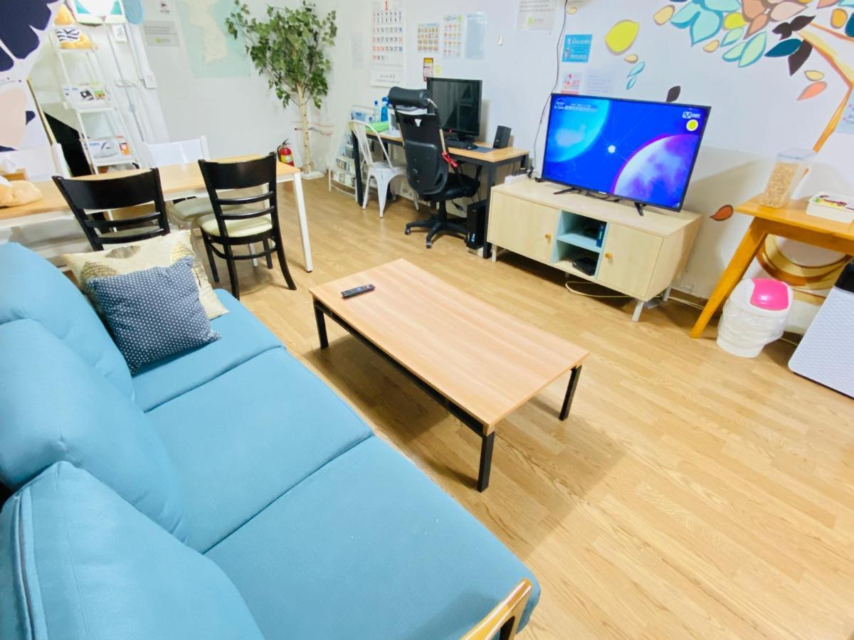 Aroha Guesthouse Seoul Station