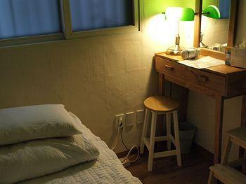 Hostel Aroha Guesthouse Seoul Station